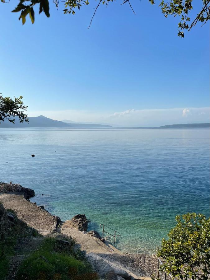 Apartments Smit Cres Bagian luar foto