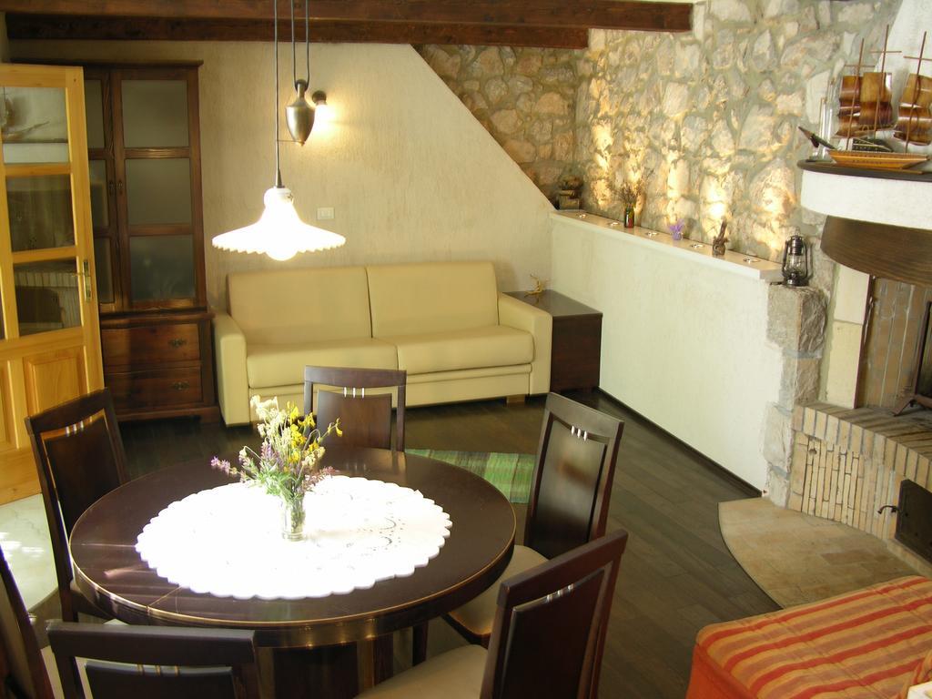 Apartments Smit Cres Ruang foto