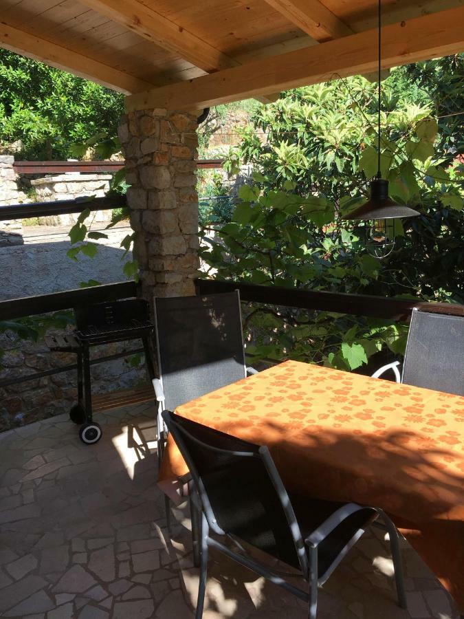 Apartments Smit Cres Bagian luar foto